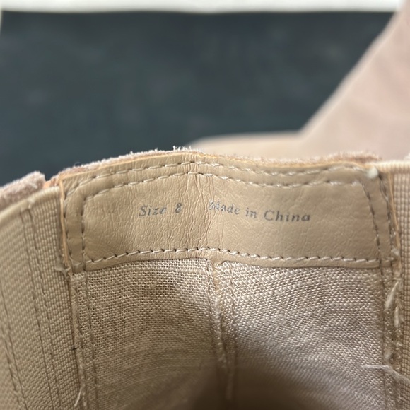 Dolce Vita suede booties, natural color - Picture 2 of 5